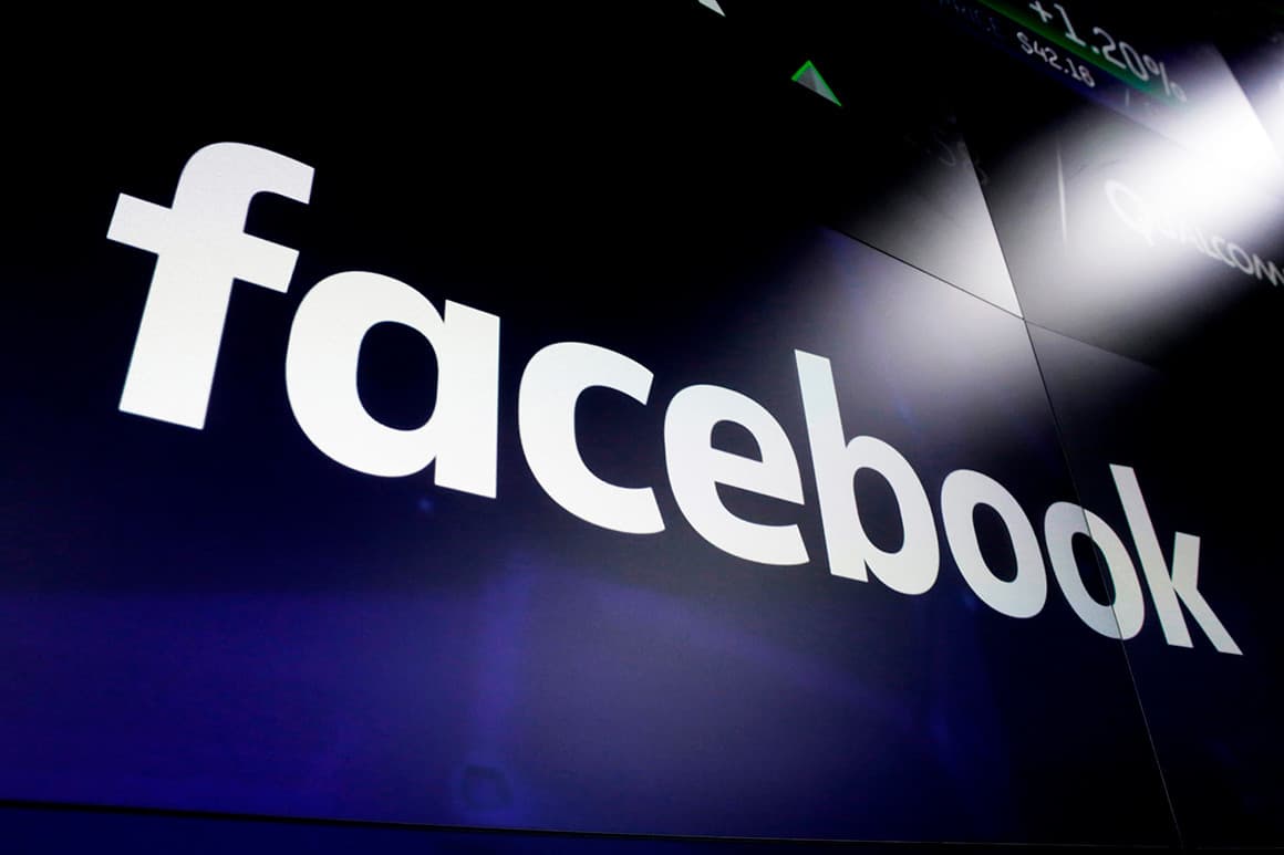 Facebook'ta İlginç Hata: iOS ve Android'de Karanlık Mod Ortadan Kayboldu