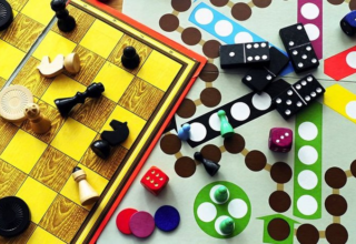 Masa Oyunları: Ailenizle Oynayabileceğiniz En İyi 10 Oyun