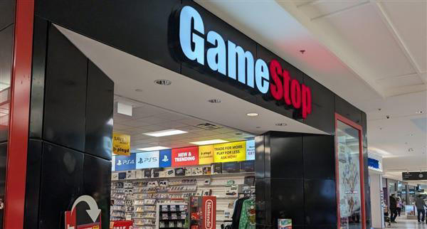 GameStop Takas Etkinliği: Taksidermi Eşyalarınızı Getirin